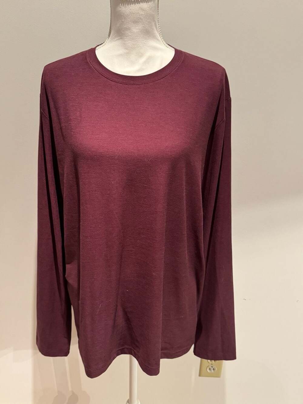FLX Long Sleeve Crewneck Tunic Top Size L Merlot